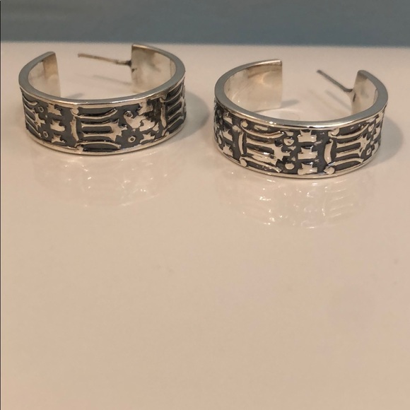 Sterling Silver Hoop - Picture 1 of 6